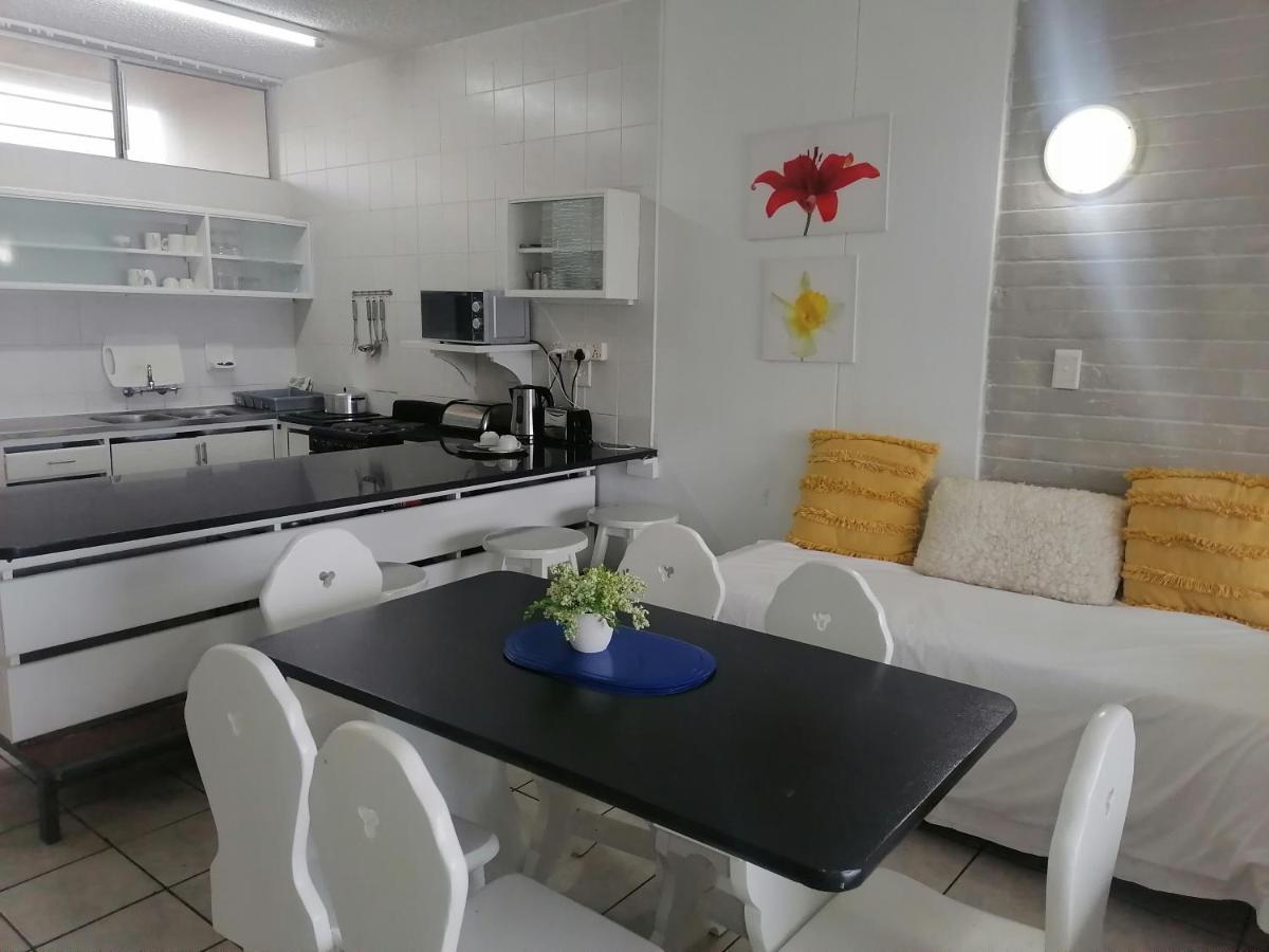 Seagull Beach Resort Flat Number 313 마게이트 외부 사진